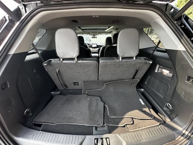 Certified 2023 Ford Explorer XLT w/ Equipment Group 202A AWD/4WD image 42