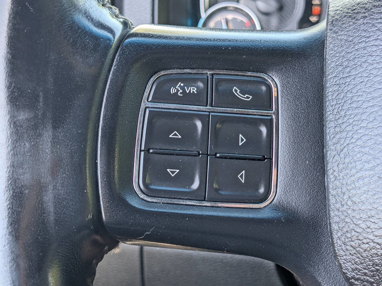 Used 2018 RAM 2500 Power Wagon w/ Luxury Group image 32