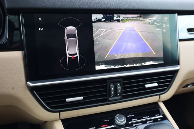 Used 2023 Porsche Cayenne image 18
