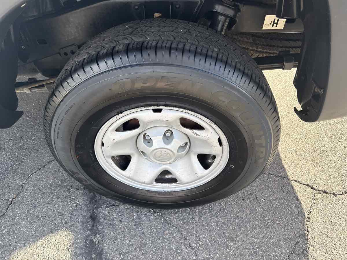 Used 2015 Toyota Tacoma 4x4 Access Cab image 11