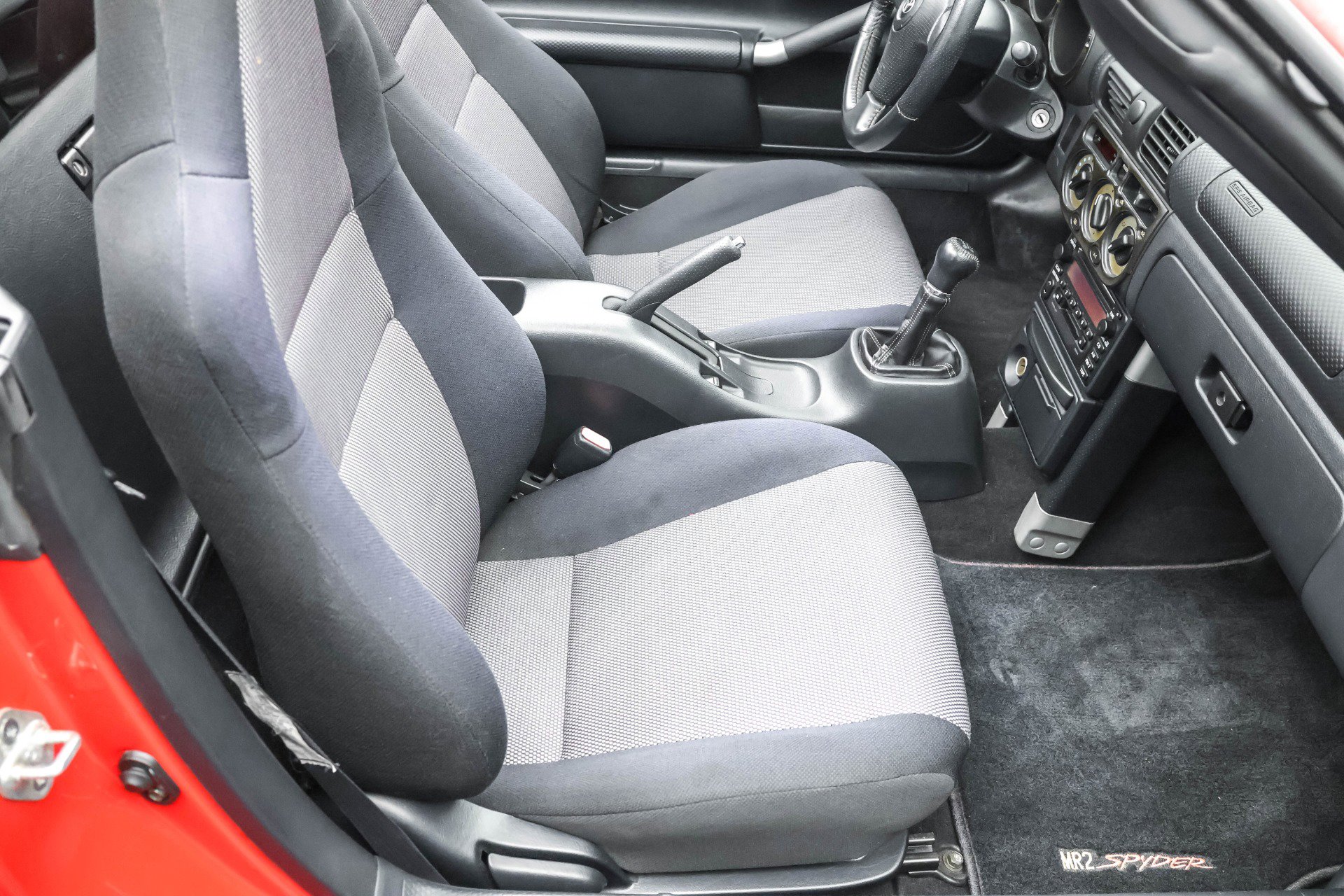 Used 2001 Toyota MR2 image 7