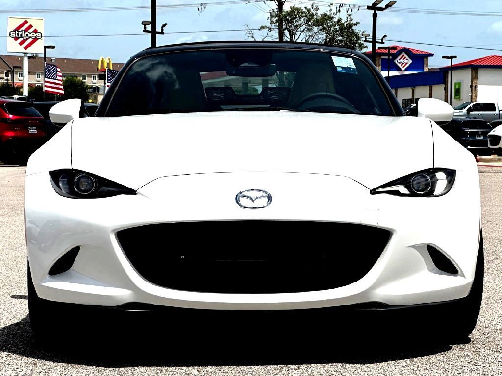 New 2026 MAZDA MX-5 Miata Grand Touring RWD image 3
