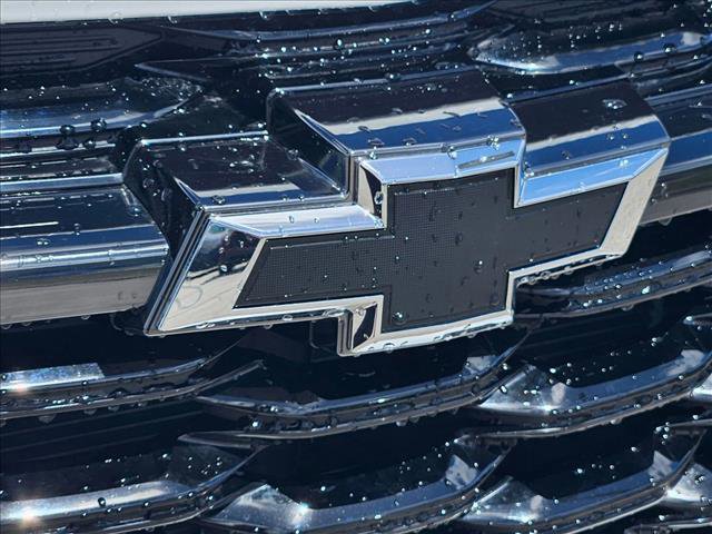 Used 2024 Chevrolet Trax RS w/ Sunroof Package image 5