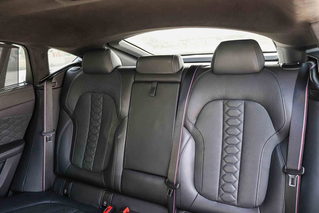 Used 2022 BMW X6 M AWD/4WD image 19