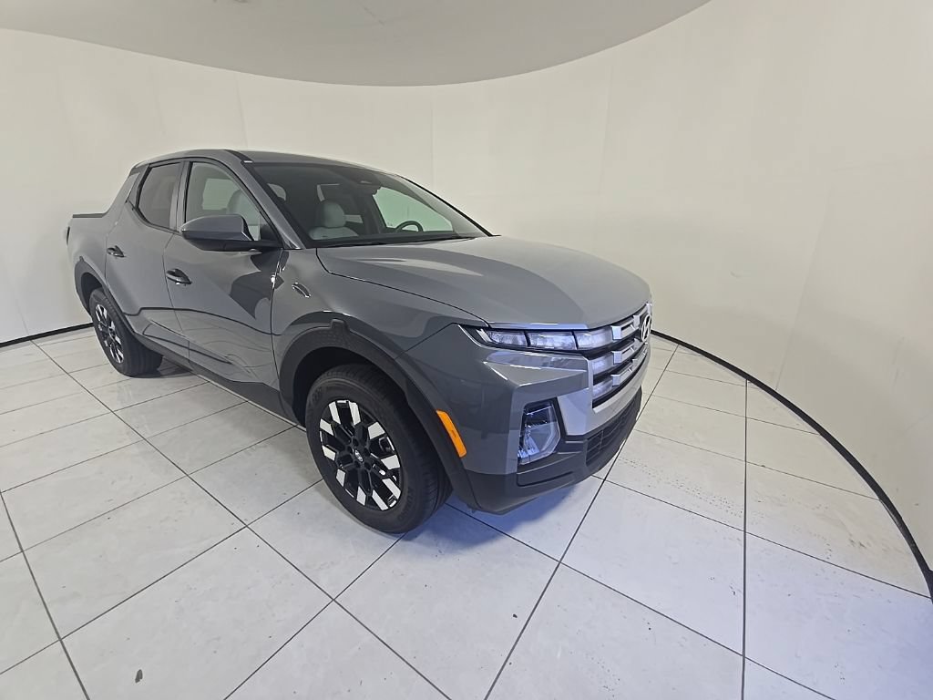 New 2027 Hyundai Santa Cruz SE FWD image 3