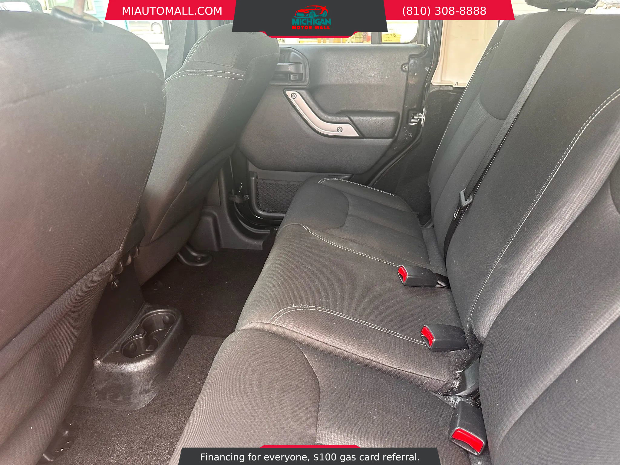 Used 2017 Jeep Wrangler Unlimited Sahara image 31