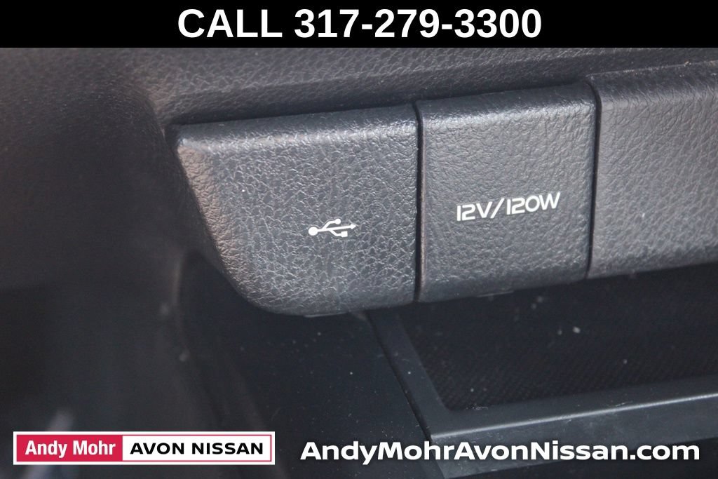 Used 2020 Toyota Camry LE FWD image 34