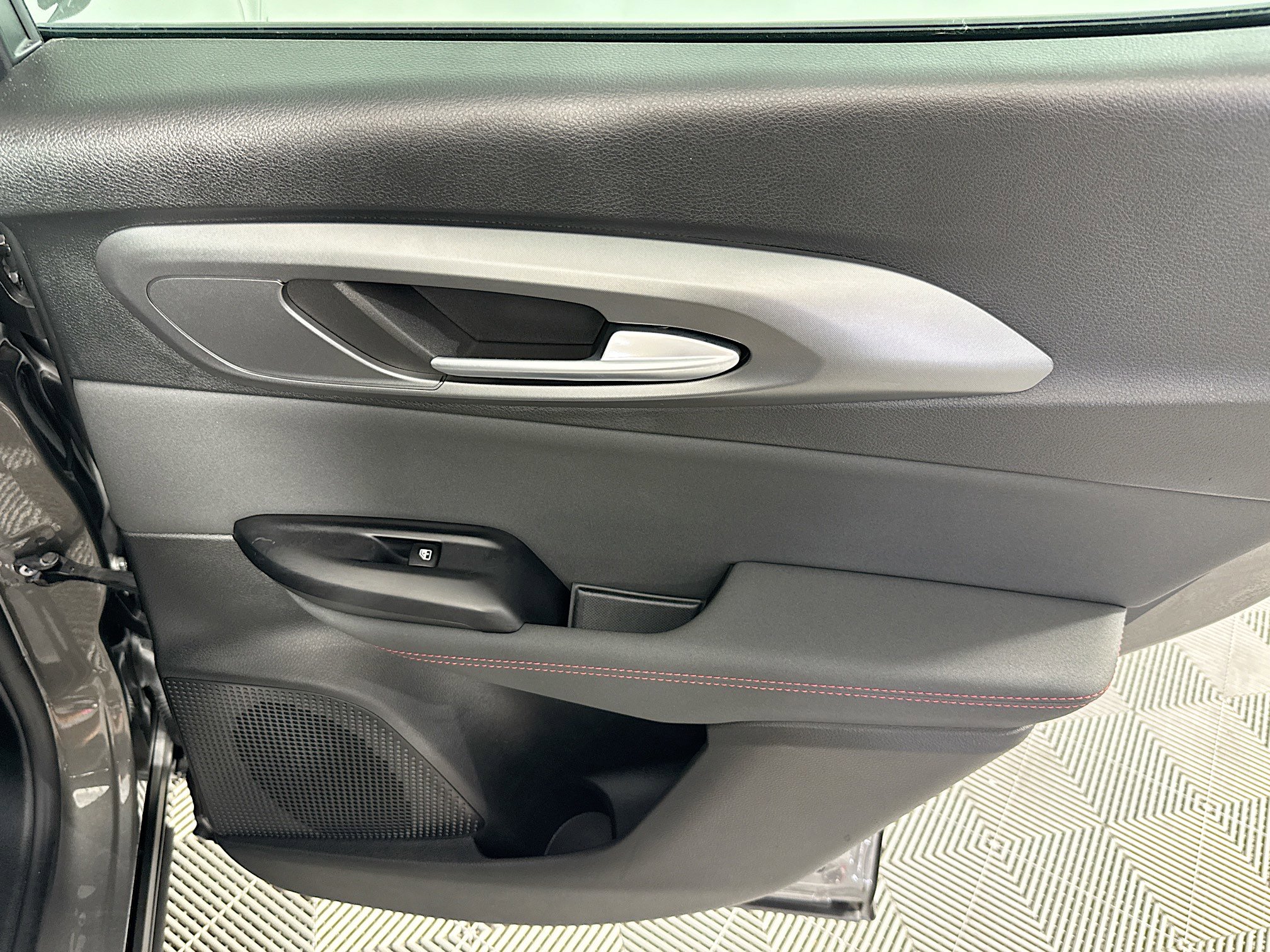 Used 2024 Dodge Hornet R/T image 27