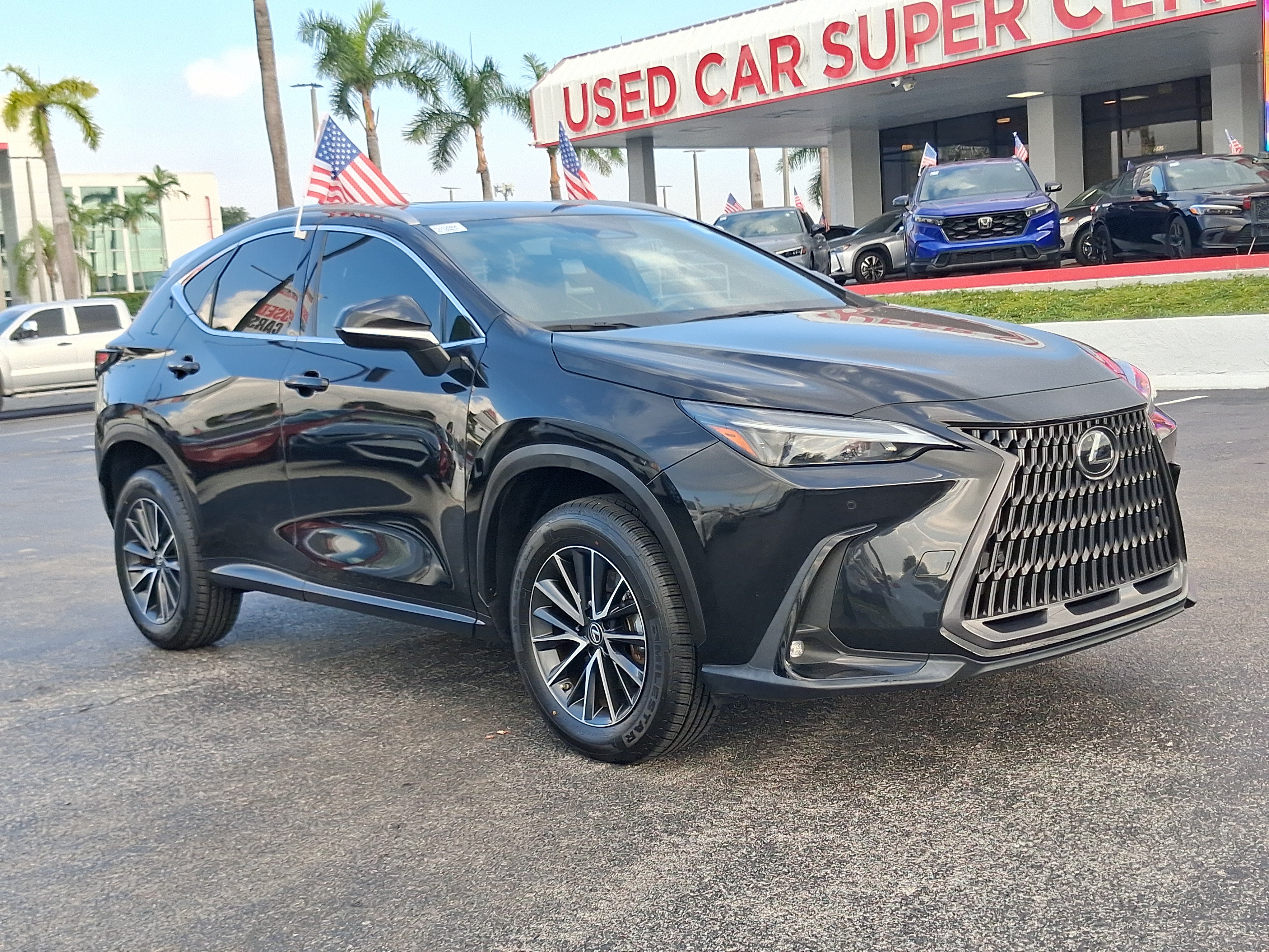 Used 2023 Lexus NX 350 AWD image 2
