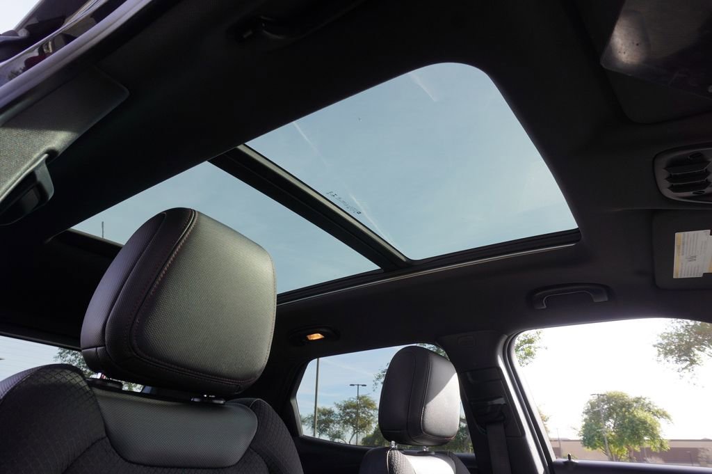 Certified 2023 Chevrolet TrailBlazer RS w/ Sun and Liftgate Package image 13