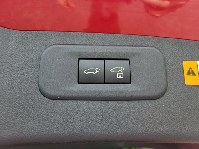 Used 2024 Lexus NX 250 FWD w/ Towing Package (2000 Lbs) image 18