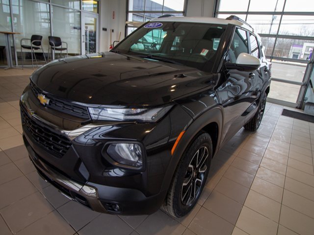 Certified 2021 Chevrolet TrailBlazer ACTIV w/ Convenience Package image 2