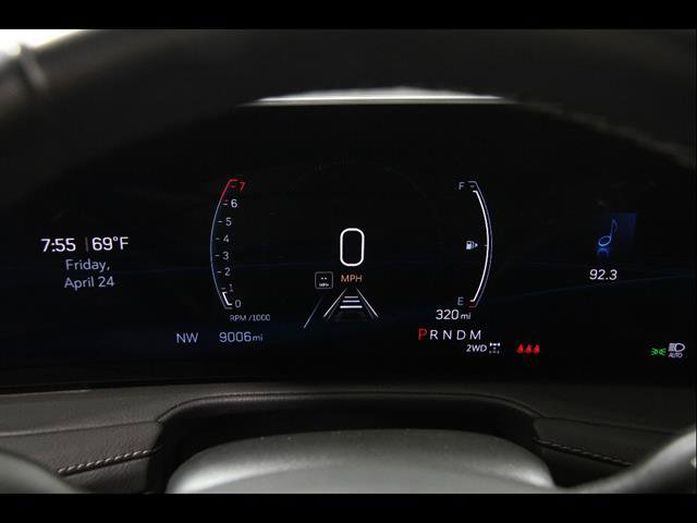 Used 2024 Cadillac XT4 Premium Luxury AWD/4WD image 9