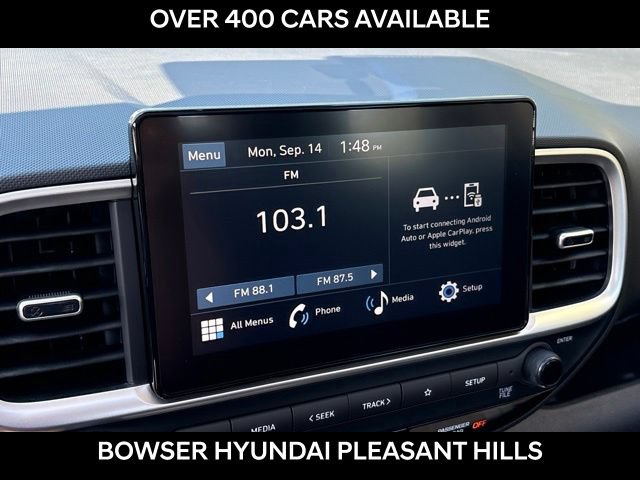New 2026 Hyundai Venue SEL FWD image 9