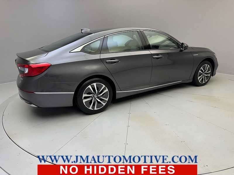 Used 2018 Honda Accord Touring image 5