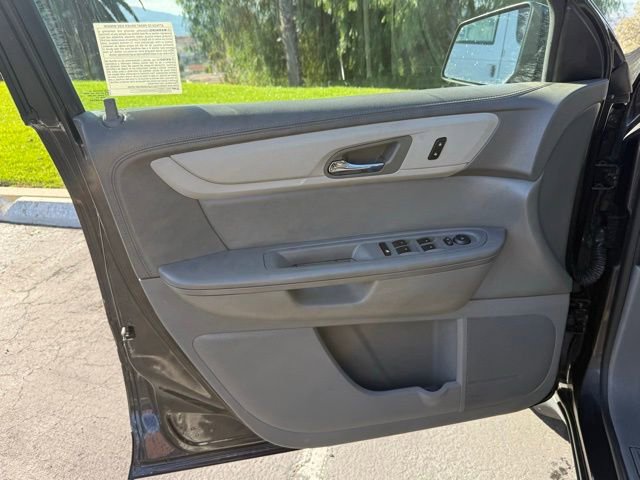 Used 2016 Chevrolet Traverse LS image 7