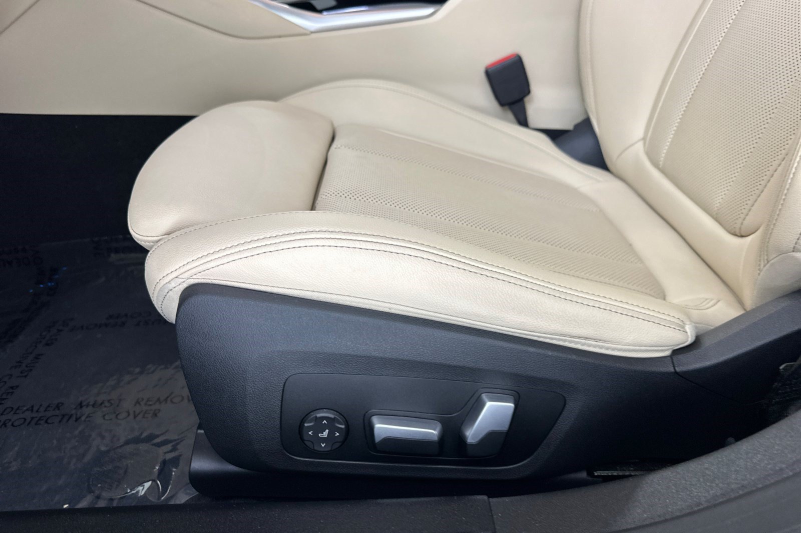 Used 2023 BMW i4 eDrive40 w/ Premium Package RWD image 15