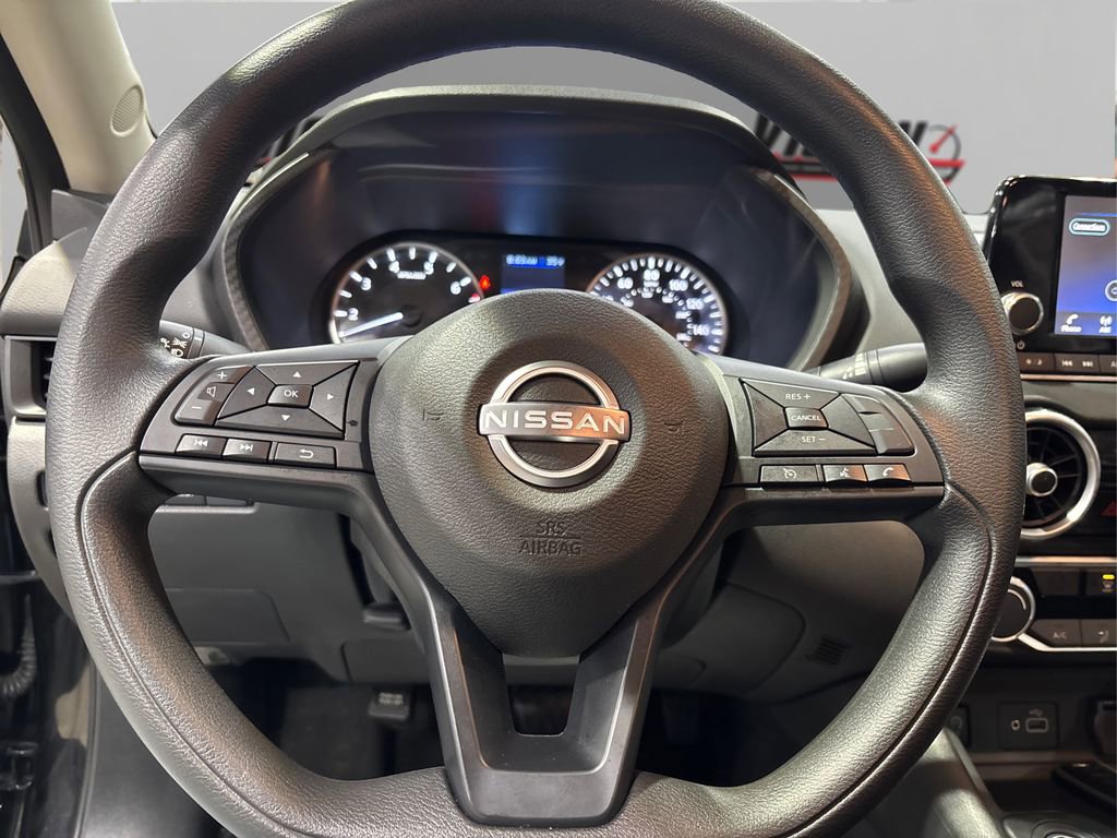 Used 2025 Nissan Sentra S image 23