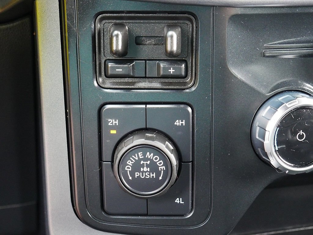 Used 2025 Ford F150 XLT w/ Equipment Group 301A Standard AWD/4WD image 36