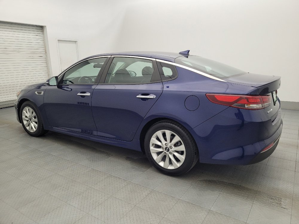 Used 2018 Kia Optima S image 3