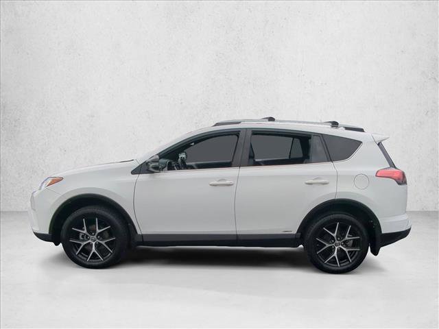 Used 2018 Toyota RAV4 SE AWD/4WD image 5