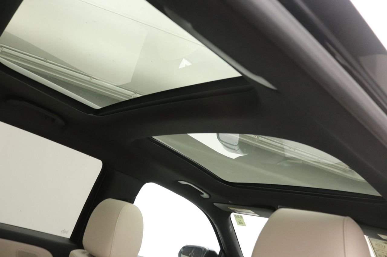 New 2026 Mercedes-Benz GLB 250 image 15