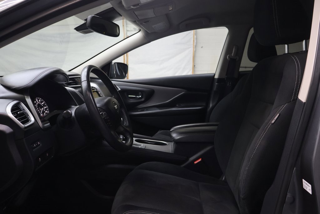 Used 2020 Nissan Murano SV image 17