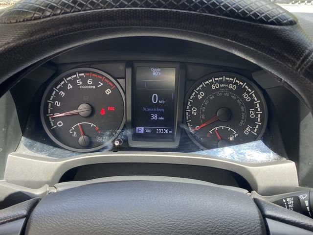 Used 2022 Toyota Tacoma SR RWD image 37