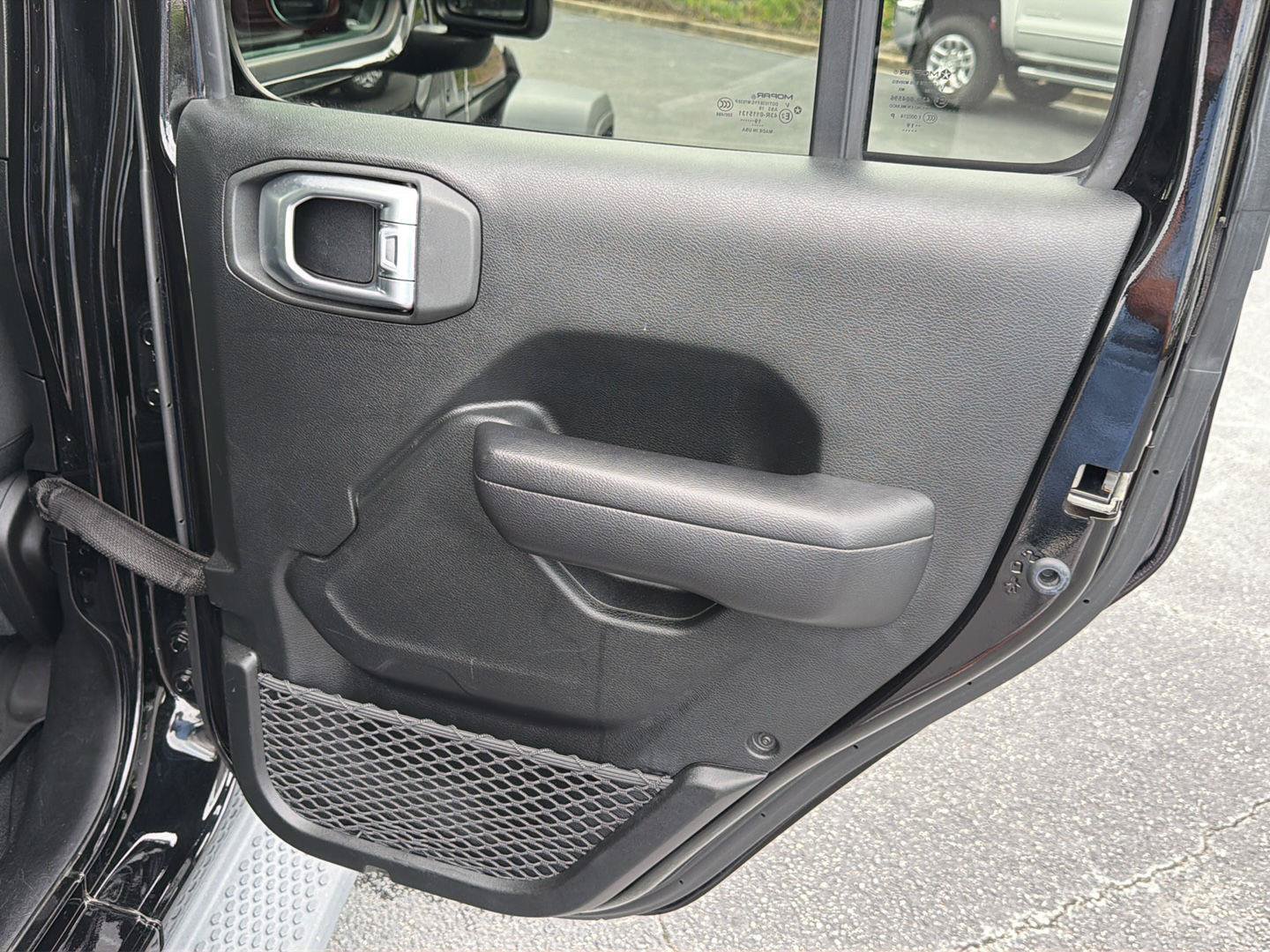 Used 2019 Jeep Wrangler Unlimited Rubicon AWD/4WD image 15