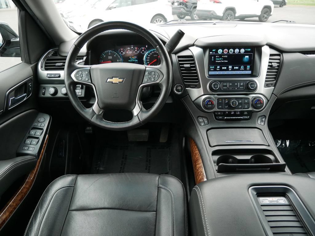 Used 2019 Chevrolet Tahoe Premier AWD/4WD image 13