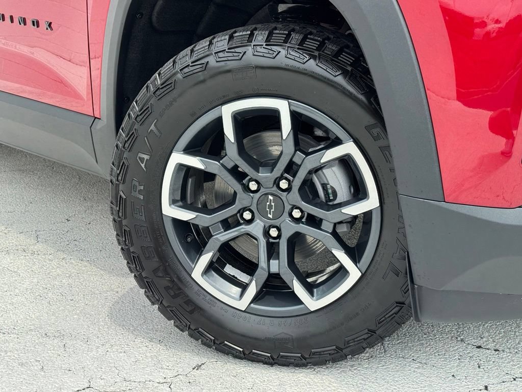 New 2027 Chevrolet Equinox ACTIV w/ Convenience Package III FWD image 7