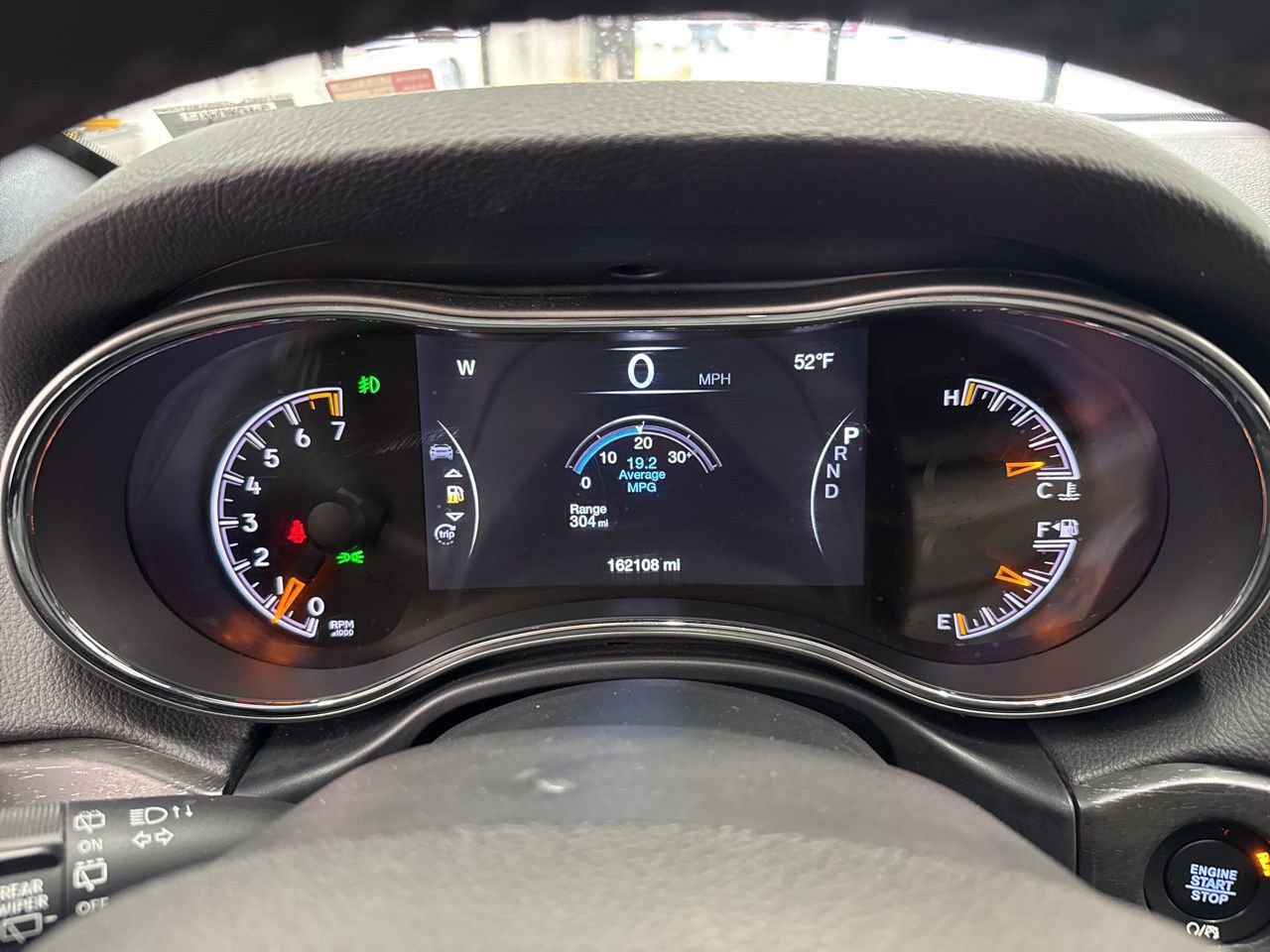 Used 2018 Jeep Grand Cherokee Laredo image 16