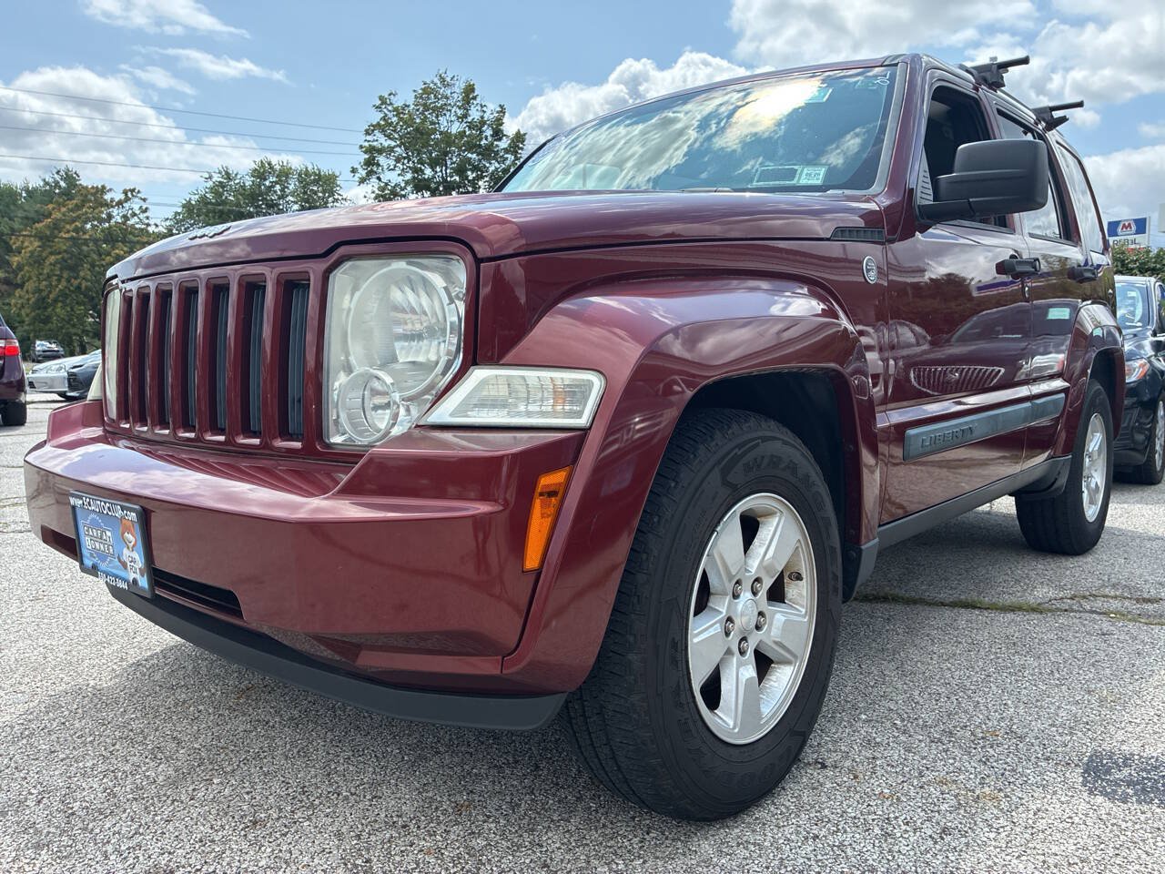 Used 2009 Jeep Liberty Sport w/ Popular Equipment Group AWD/4WD image 20