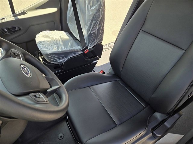 New 2025 Ford Transit 250 Low Roof image 19