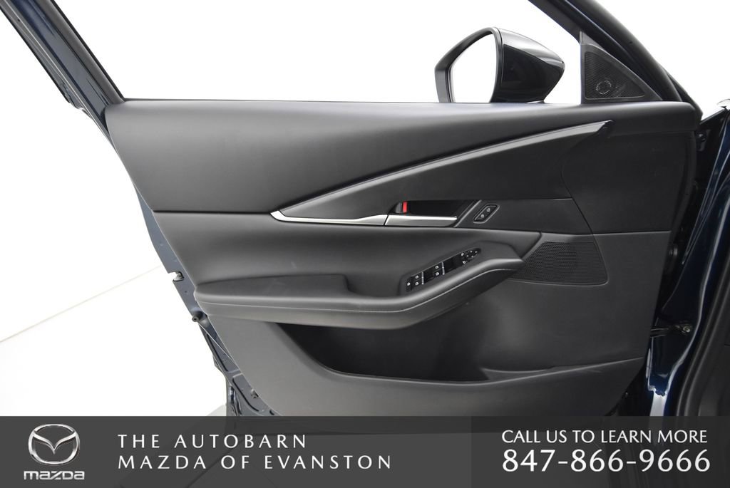 New 2026 MAZDA CX-30 AWD 2.5 S w/ Select Sport Pkg image 30