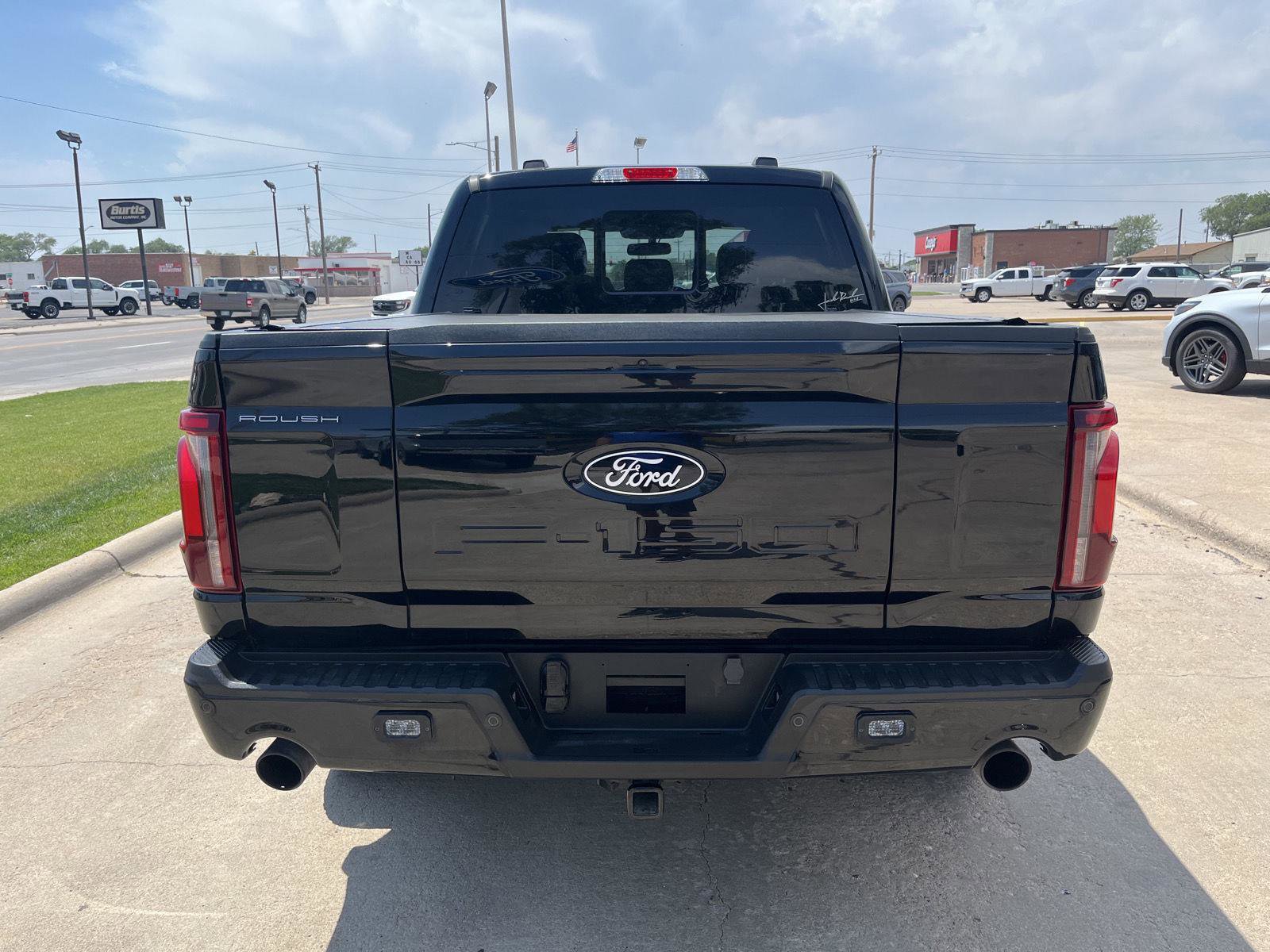 Used 2024 Ford F150 Lariat w/ Bed Utility Package AWD/4WD image 8