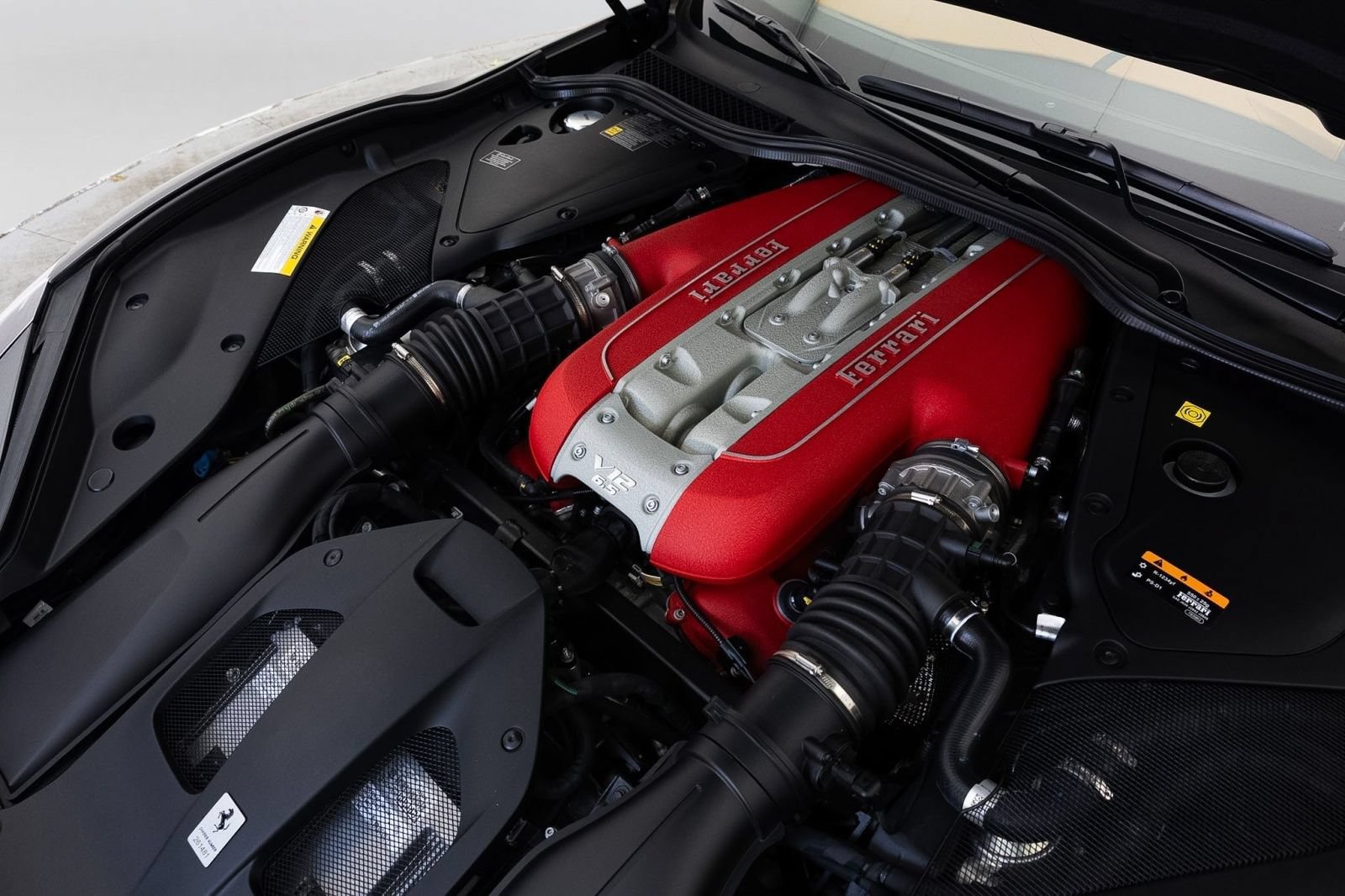 Used 2021 Ferrari 812 GTS RWD image 55