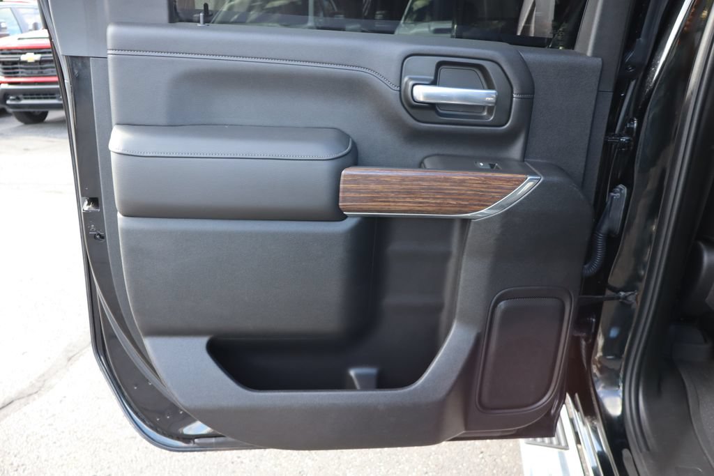 Used 2021 Chevrolet Silverado 2500 High Country AWD/4WD image 24