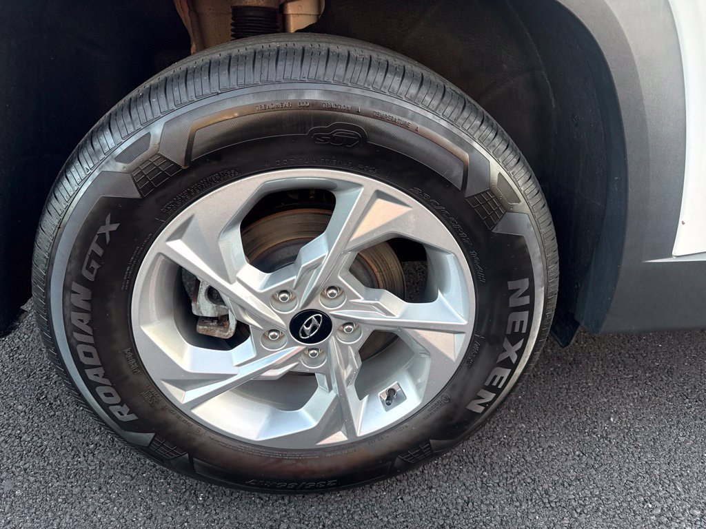 Used 2024 Hyundai Tucson SE AWD/4WD image 11