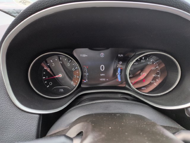 Used 2018 Jeep Compass Limited AWD/4WD image 36