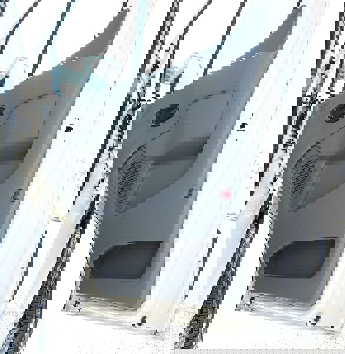 Used 2019 Ford Transit 350 156 w/ Exterior Upgrade Package image 28