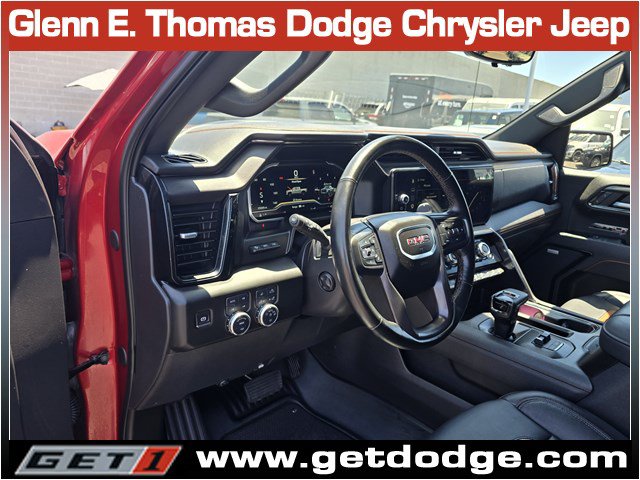 Used 2025 GMC Sierra 1500 AT4 w/ AT4 Premium Package AWD/4WD image 14