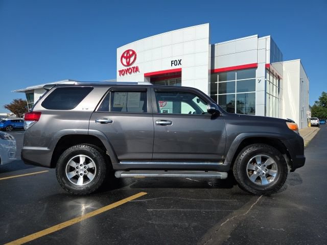 Used 2011 Toyota 4Runner SR5 w/ Premium Pkg w/Leather AWD/4WD image 8