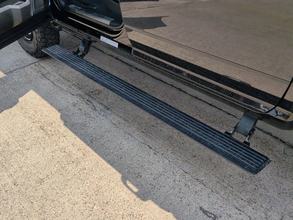 Used 2025 RAM 3500 Limited AWD/4WD image 57