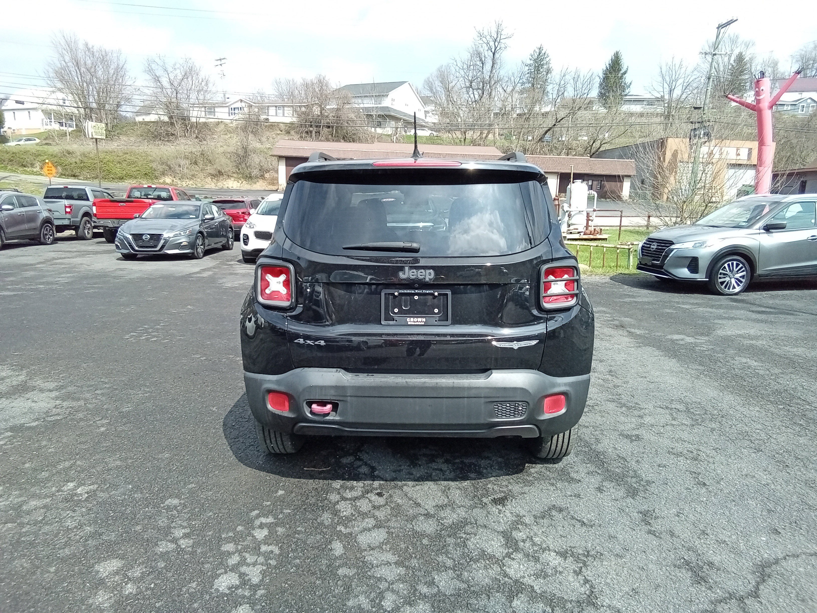 Used 2017 Jeep Renegade Trailhawk image 5
