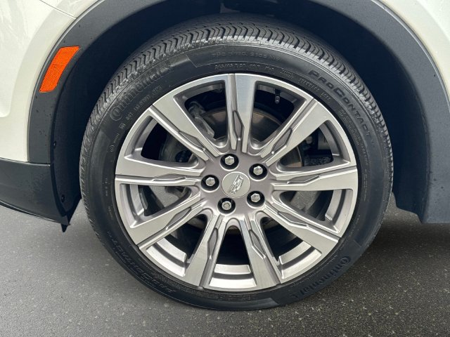 Used 2021 Cadillac XT4 Premium Luxury AWD/4WD image 9