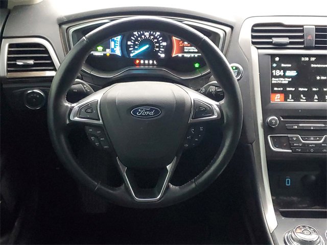 Used 2018 Ford Fusion Energi SE image 28