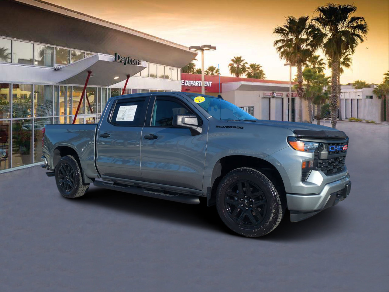 Used 2025 Chevrolet Silverado 1500 Custom w/ Turbomax Blackout Package image 1