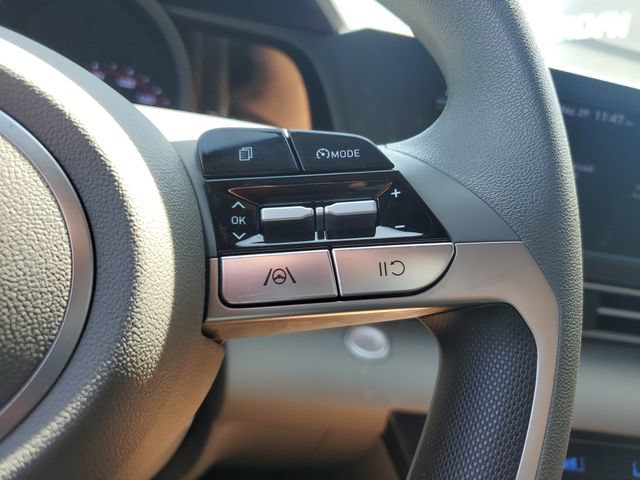 Certified 2023 Hyundai Elantra SEL FWD image 21