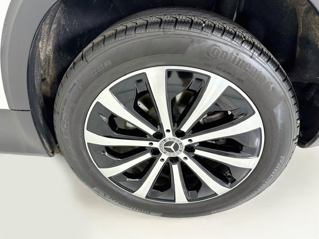 Used 2023 Mercedes-Benz GLB 250 image 29